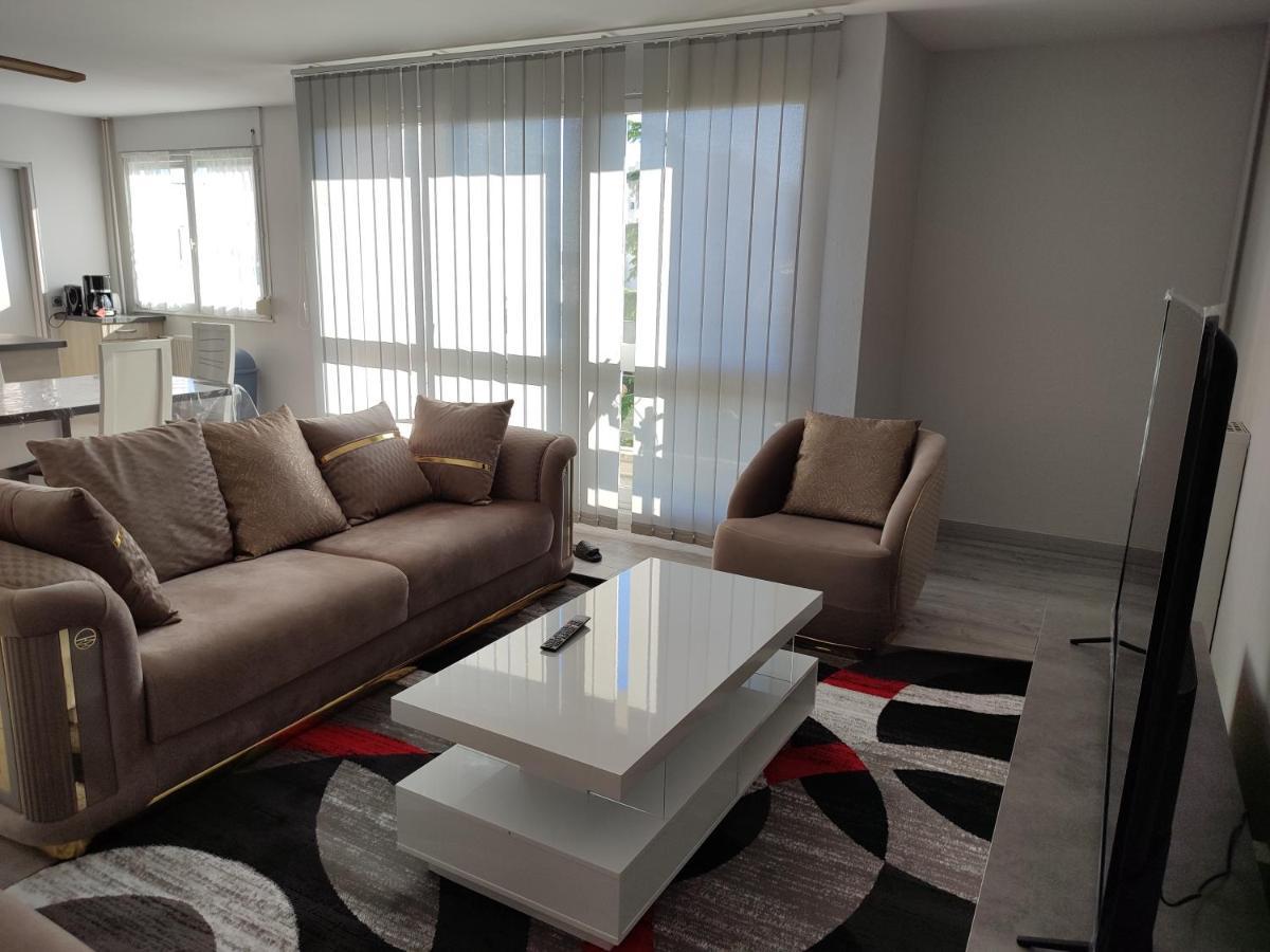 Grand Et Superbe Appartement Proche Paris Creil Eksteriør billede